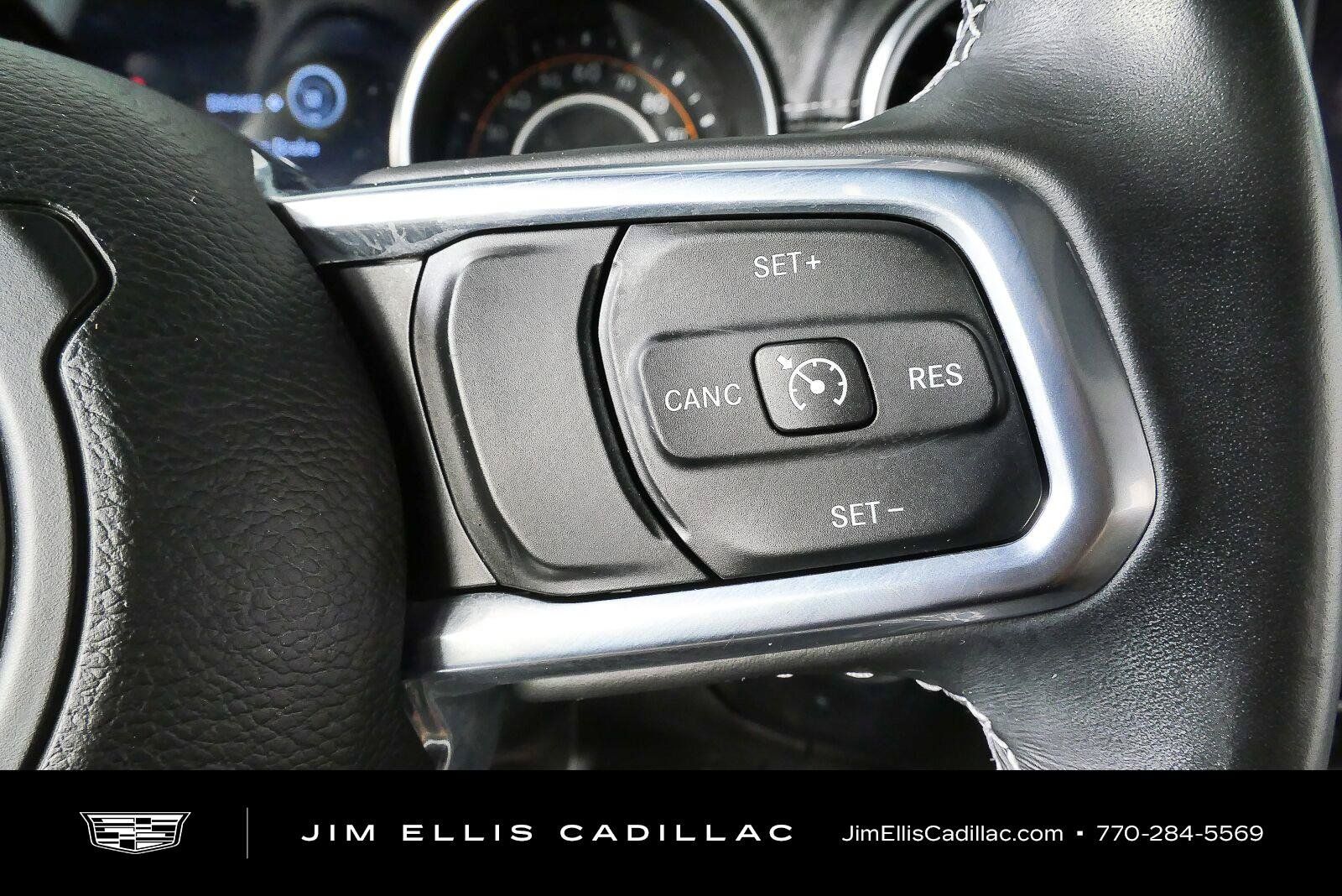 Used 2021 Jeep Wrangler Unlimited Sahara AWD/4WD image 11