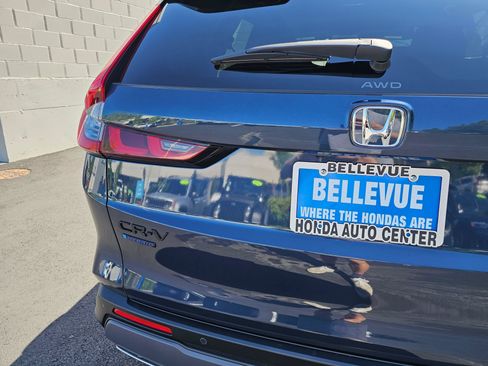 Used 2026 Honda CR-V Sport Touring image 15