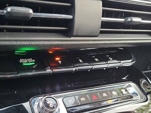 Certified 2023 Lincoln Corsair FWD image 24
