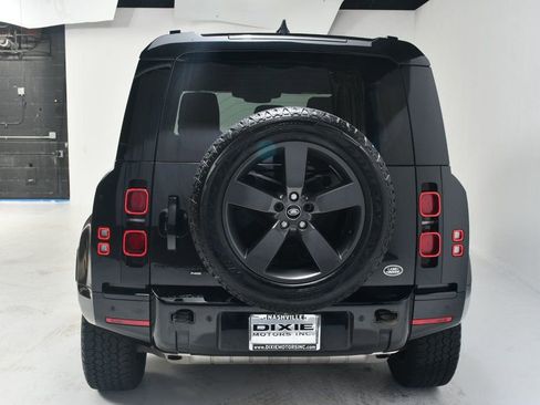 Used 2023 Land Rover Defender 110 X-Dynamic SE image 13