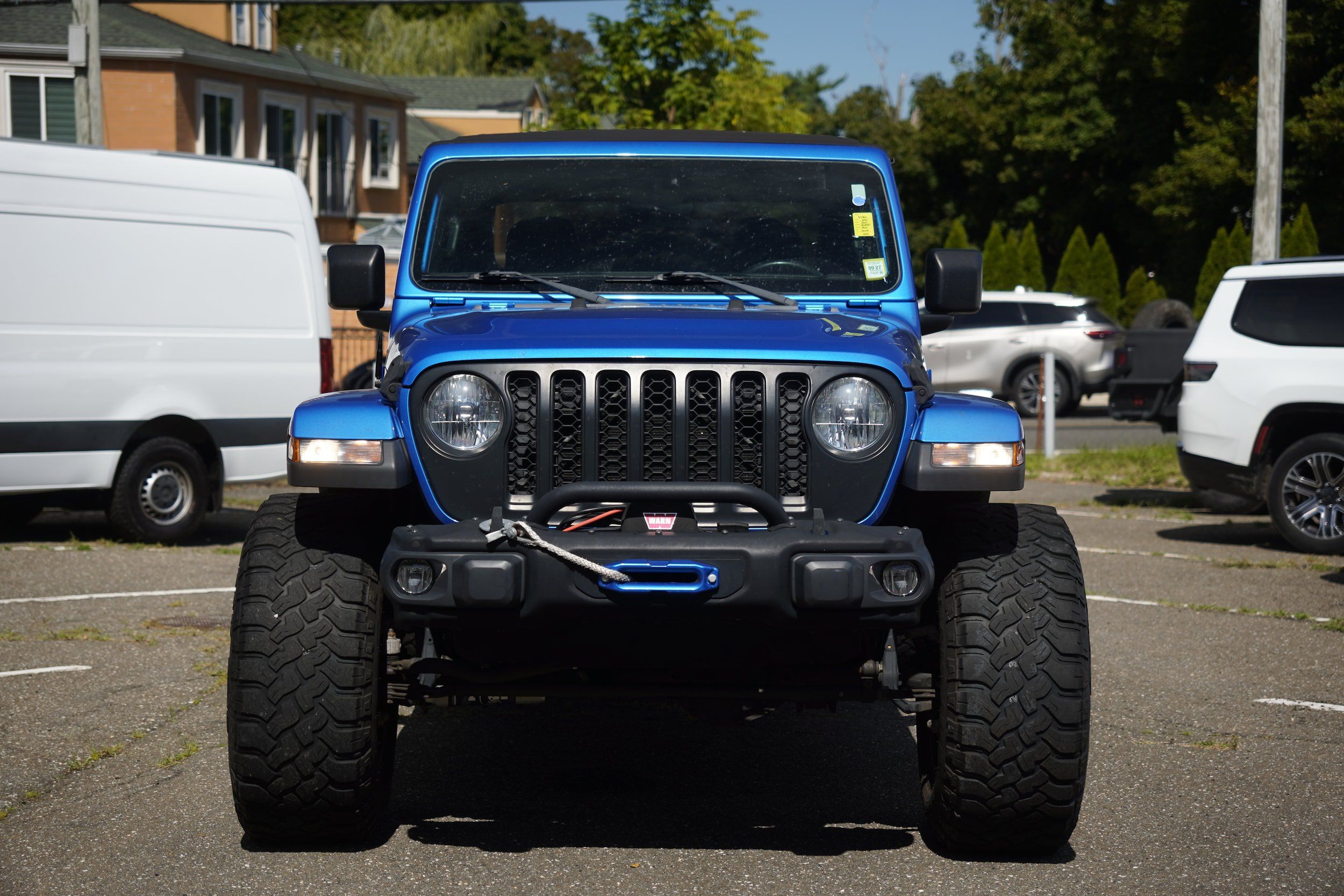 Used 2021 Jeep Gladiator Overland w/ Trailer Tow Package AWD/4WD image 11