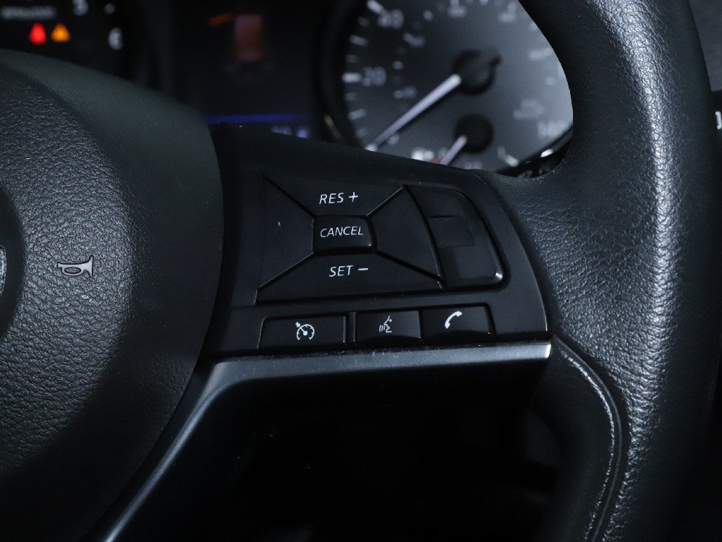 Used 2018 Nissan Rogue S AWD/4WD image 24