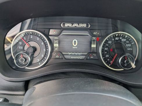Used 2024 RAM 2500 Laramie w/ Towing Technology Group AWD/4WD image 10