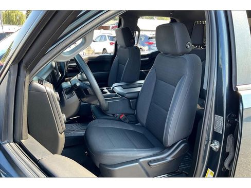Used 2019 Chevrolet Silverado 1500 RST image 25