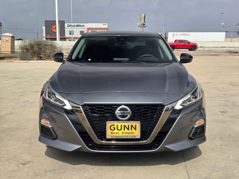 Used 2020 Nissan Altima 2.5 SR image 8