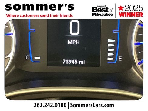 Used 2018 Chrysler Pacifica Touring-L image 14