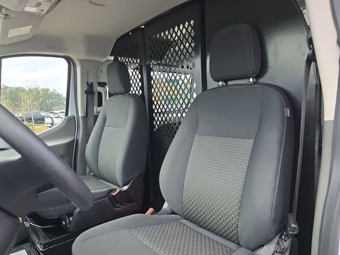 Used 2024 Ford Transit 250 Low Roof w/ Exterior Upgrade Package image 15