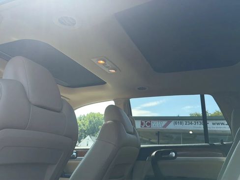 Used 2009 Buick Enclave CXL w/ Driver Confidence Package FWD image 12