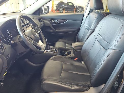 Used 2017 Nissan Rogue SL w/ SL Premium Package AWD/4WD image 5