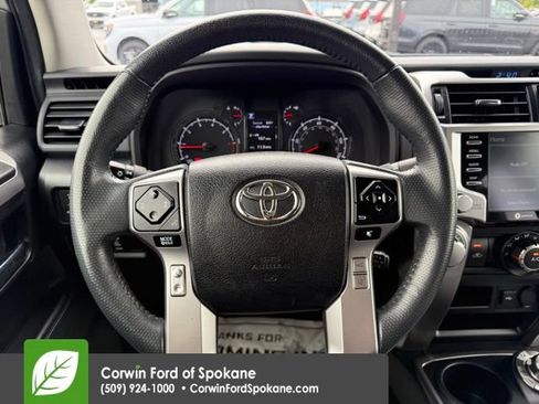 Used 2021 Toyota 4Runner SR5 AWD/4WD image 21