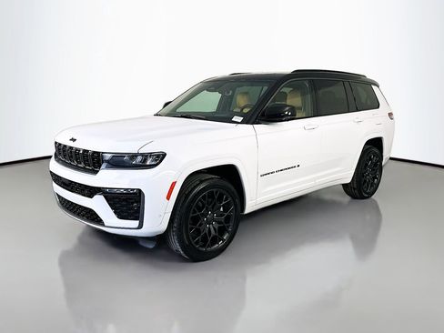 New 2026 Jeep Grand Cherokee L Summit AWD/4WD image 3