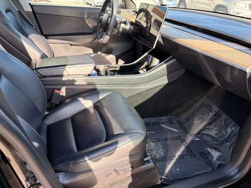 Used 2020 Tesla Model Y Long Range AWD/4WD image 5