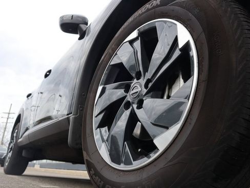 Certified 2023 Nissan Rogue SV AWD/4WD image 10