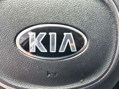 Certified 2021 Kia Sorento SX FWD image 25