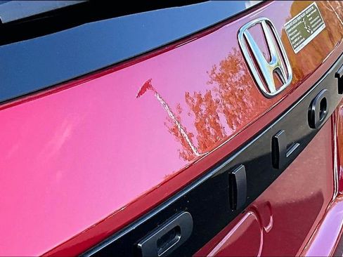 Used 2025 Honda Pilot Touring image 26