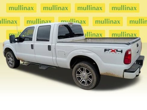 Used 2011 Ford F250 XL w/ PWR Equipment Group image 3