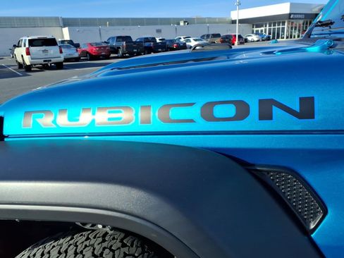 Used 2024 Jeep Wrangler Unlimited Rubicon 4xe w/ Convenience Group image 8