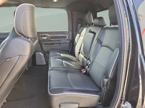 Used 2025 RAM 2500 Laramie AWD/4WD image 24