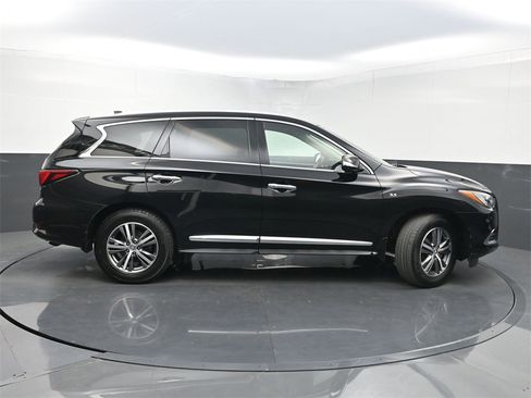 Used 2020 INFINITI QX60 Luxe w/ Essential Package image 47