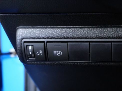 Used 2021 Toyota Corolla SE FWD image 25