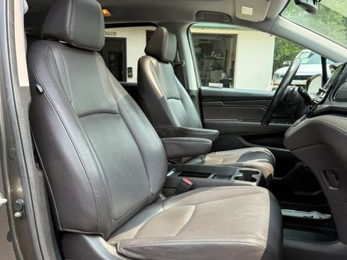 Used 2019 Honda Odyssey EX-L image 24