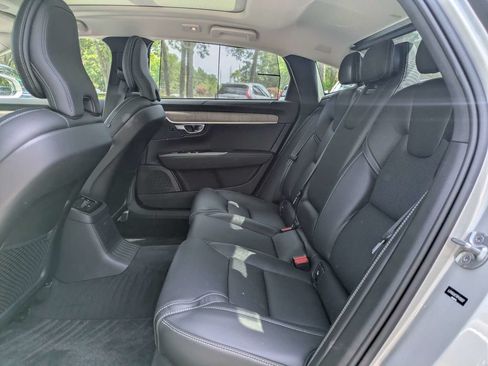 New 2024 Volvo S90 T8 Ultimate w/ Lounge Package AWD/4WD image 14