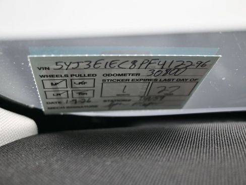 Used 2023 Tesla Model 3 Performance image 9