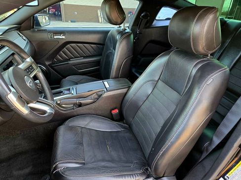 Used 2014 Ford Mustang Premium image 20