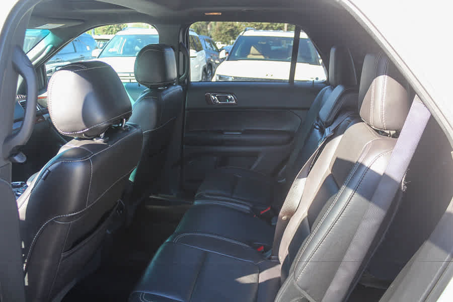 Used 2014 Ford Explorer Sport w/ Equipment Group 401A AWD/4WD image 23