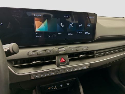 Used 2025 Kia K4 FWD image 26