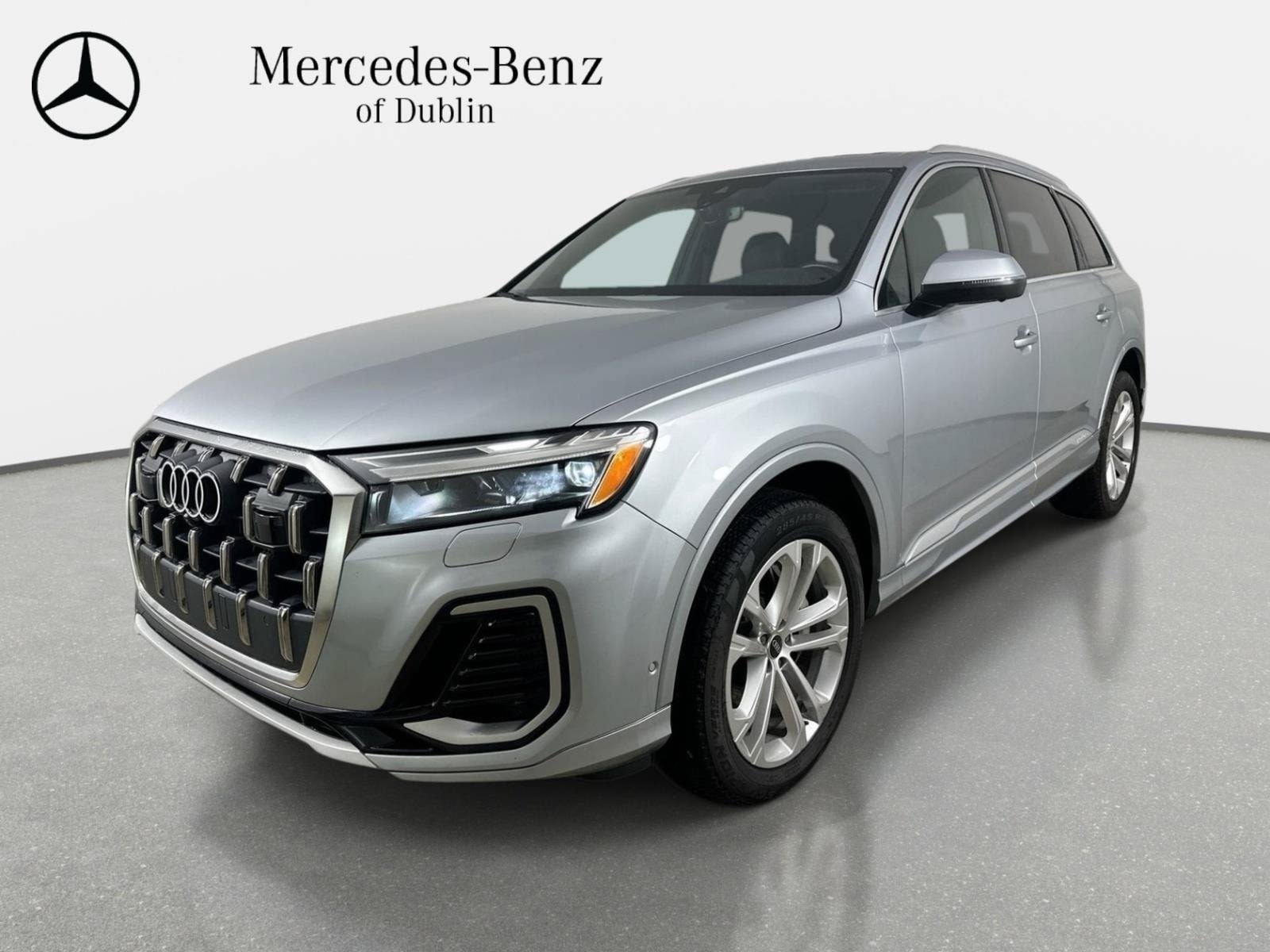 Used 2025 Audi Q7 3.0T Premium Plus AWD/4WD image 1
