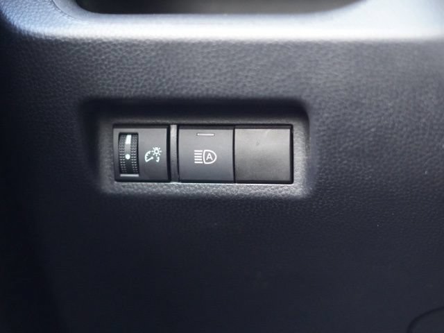 Certified 2024 Toyota RAV4 XLE AWD/4WD image 17
