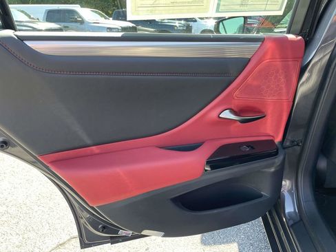 Used 2022 Lexus ES 350 F Sport image 19