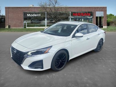 New 2025 Nissan Altima 2.5 SV