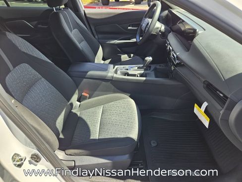 Used 2026 Nissan Sentra SV w/ Floor Mat Package FWD image 16