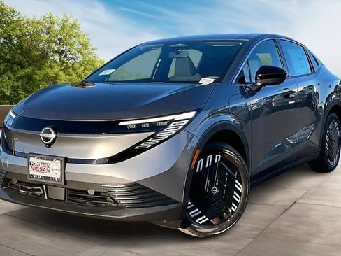 New 2026 Nissan Leaf w/ Floor Mat Package (S+) FWD image 2
