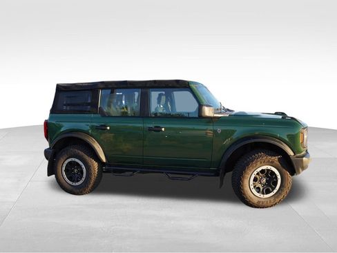 Used 2022 Ford Bronco 4-Door w/ Sasquatch Package AWD/4WD image 2