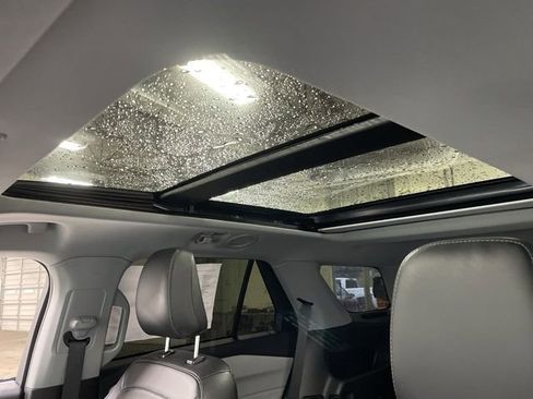 Used 2023 Ford Explorer XLT w/ Equipment Group 202A image 22