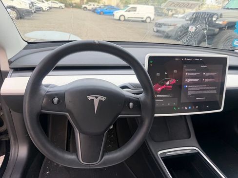 Used 2021 Tesla Model 3 Performance AWD/4WD image 5