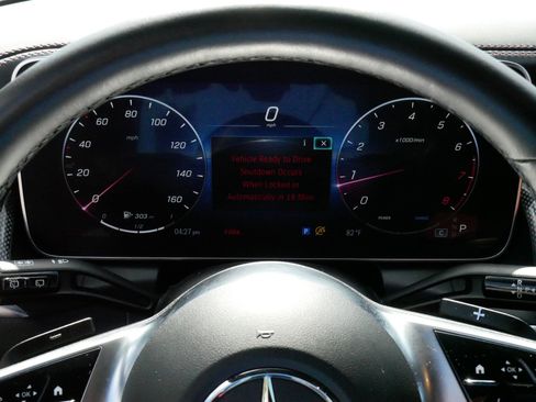 Used 2023 Mercedes-Benz GLC 300 4MATIC image 21