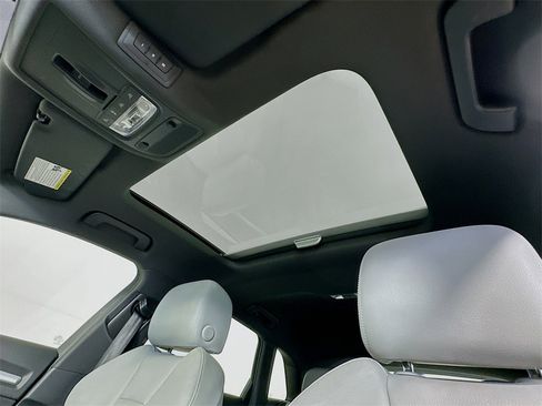 Used 2018 Audi A3 e-tron Premium w/ Sport Package image 25