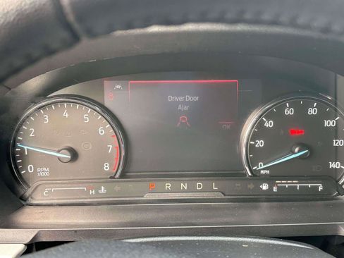 Used 2023 Ford Explorer XLT w/ Equipment Group 202A image 25