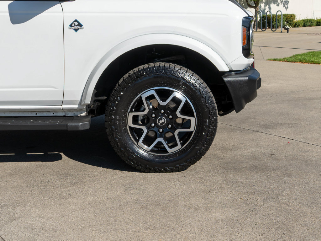 Used 2021 Ford Bronco Outer Banks AWD/4WD image 36