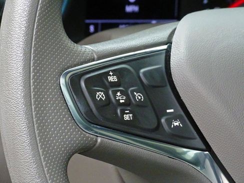 Used 2024 Chevrolet Malibu LT FWD image 16