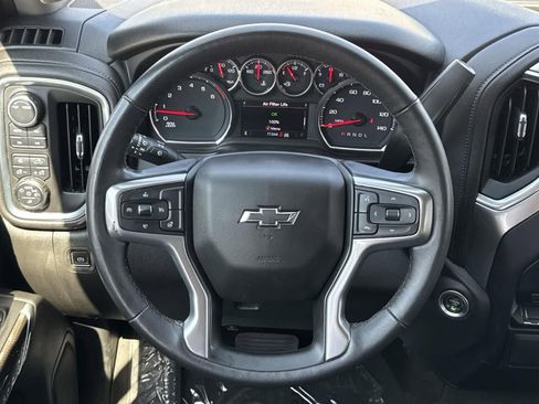 Used 2022 Chevrolet Silverado 1500 RST w/ Redline Edition image 9
