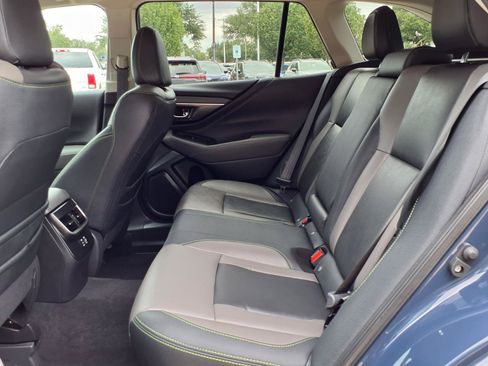 Certified 2025 Subaru Outback Onyx Edition AWD/4WD image 19