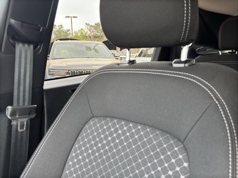 Used 2025 Ford Escape Active FWD image 22