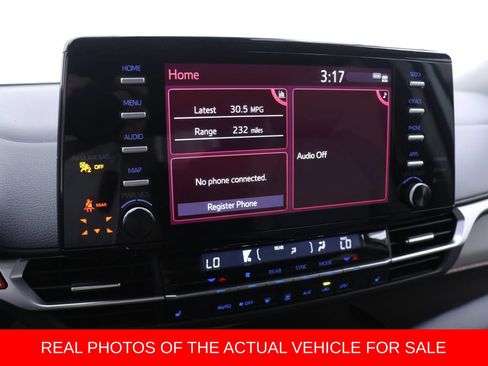 Used 2023 Toyota Sienna XLE FWD image 7
