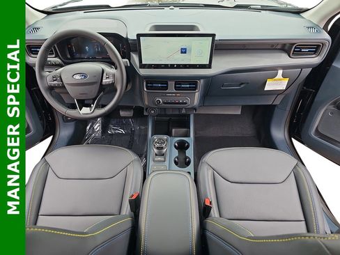 New 2025 Ford Maverick Lobo image 9