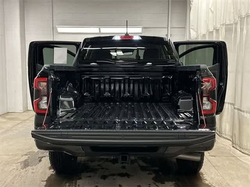 Used 2024 Ford Ranger Lariat w/ Trailer Tow Package image 25